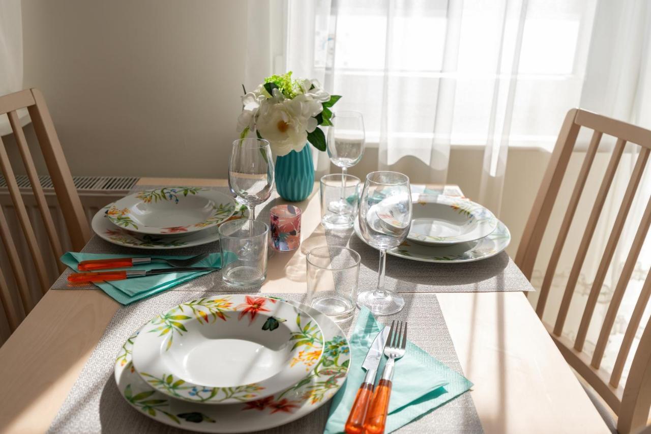 Fuerta Seaside Apartment Gdynia By Renters ภายนอก รูปภาพ